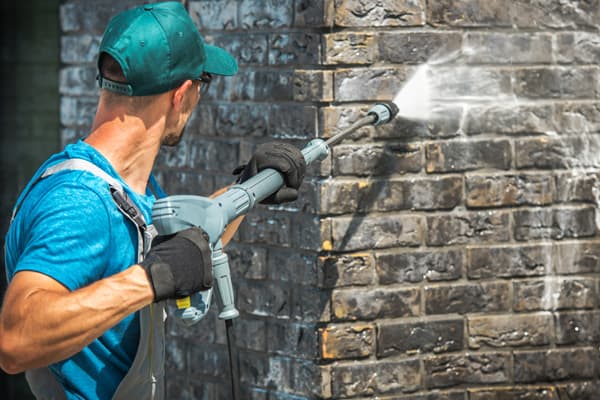 Pressure Washing Service Image